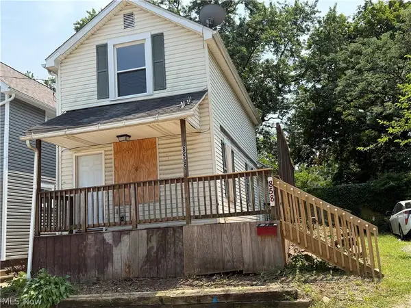 858 Forrest Drive, Akron, OH 44306