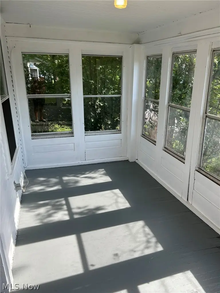 571 Bertha Avenue, Akron, OH 44306 - #3