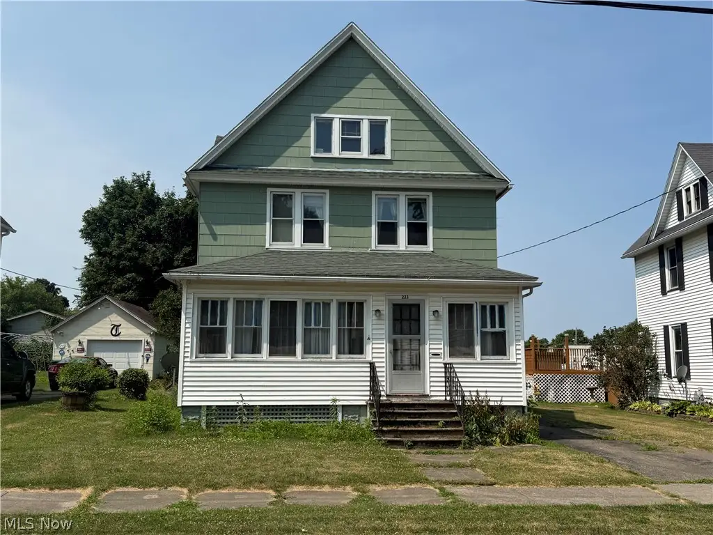 223 Center Street, Conneaut, OH 44030 - #1