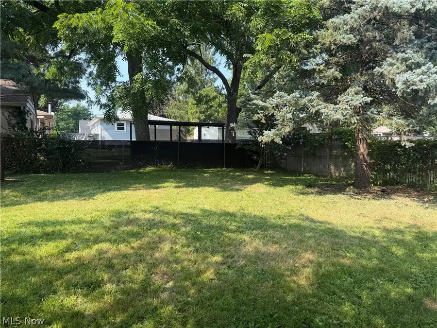 935 Carnegie Avenue, Akron, OH 44314 - #2