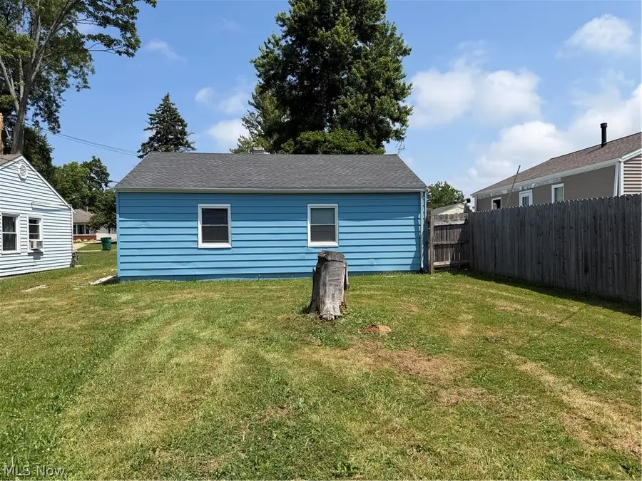 5064 Brooksdale Road, Mentor, OH 44060 - #2