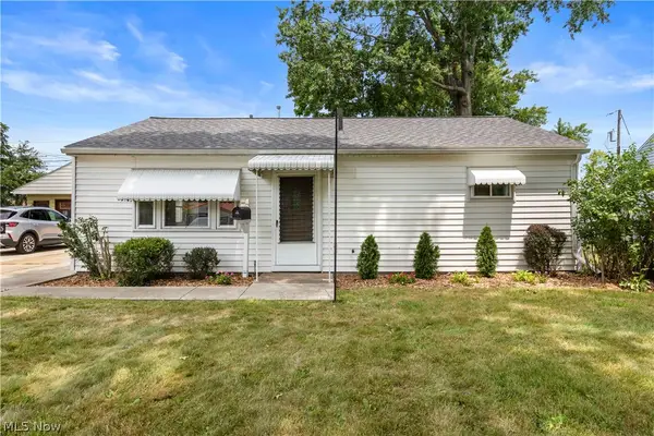 2905 Riverview Lane, Lorain, OH 44055