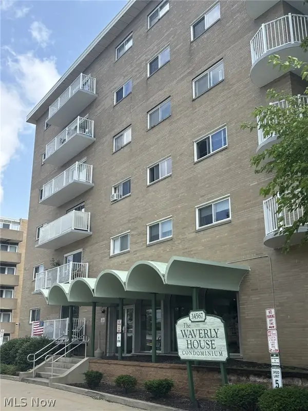 14567 Madison Avenue #207, Lakewood, OH 44107
