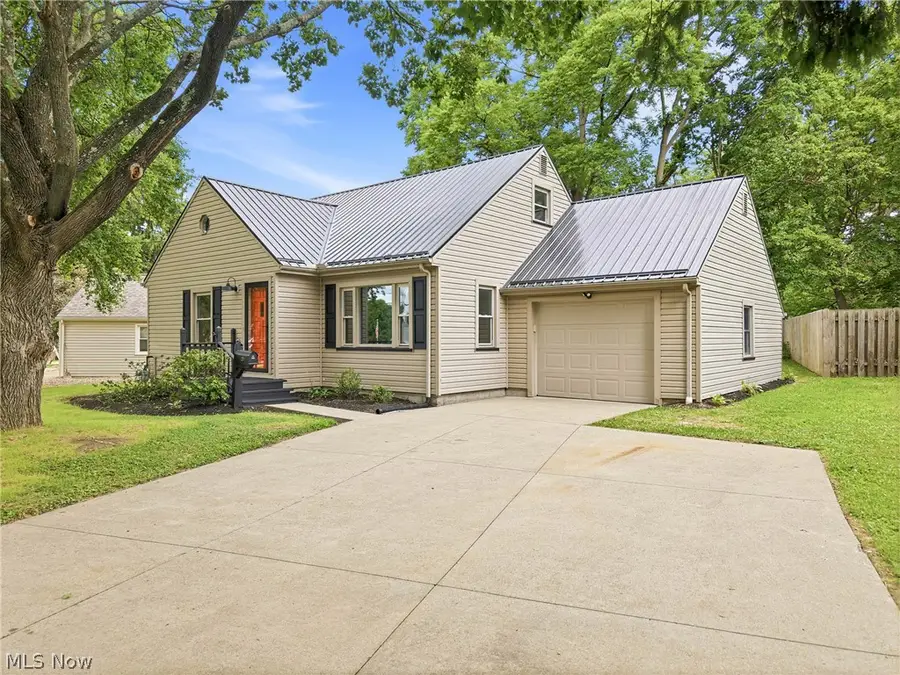 219 Aldrich Road, Youngstown, OH 44515 - #2