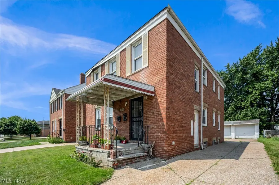 4532 W 150th Street, Cleveland, OH 44135 - #2