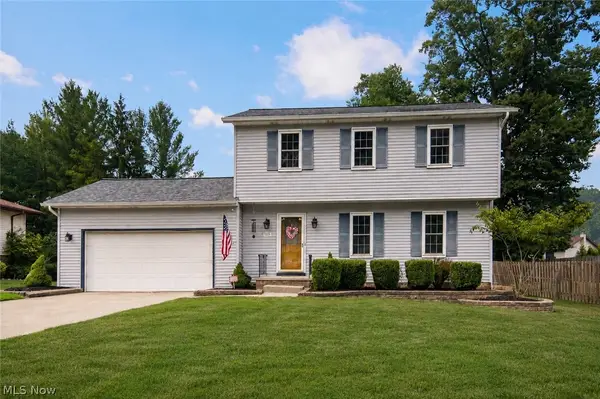 9204 Pleasant Lake Boulevard, Parma, OH 44130
