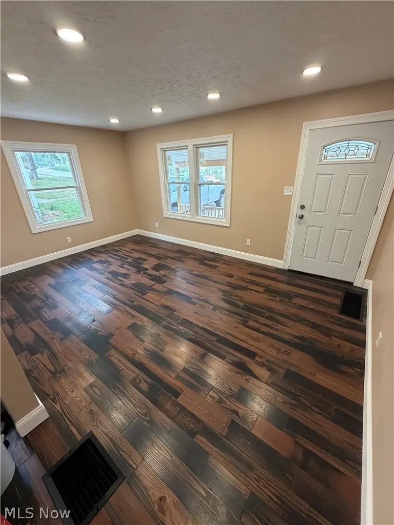 1690 Coventry Street, Akron, OH 44301 - #2