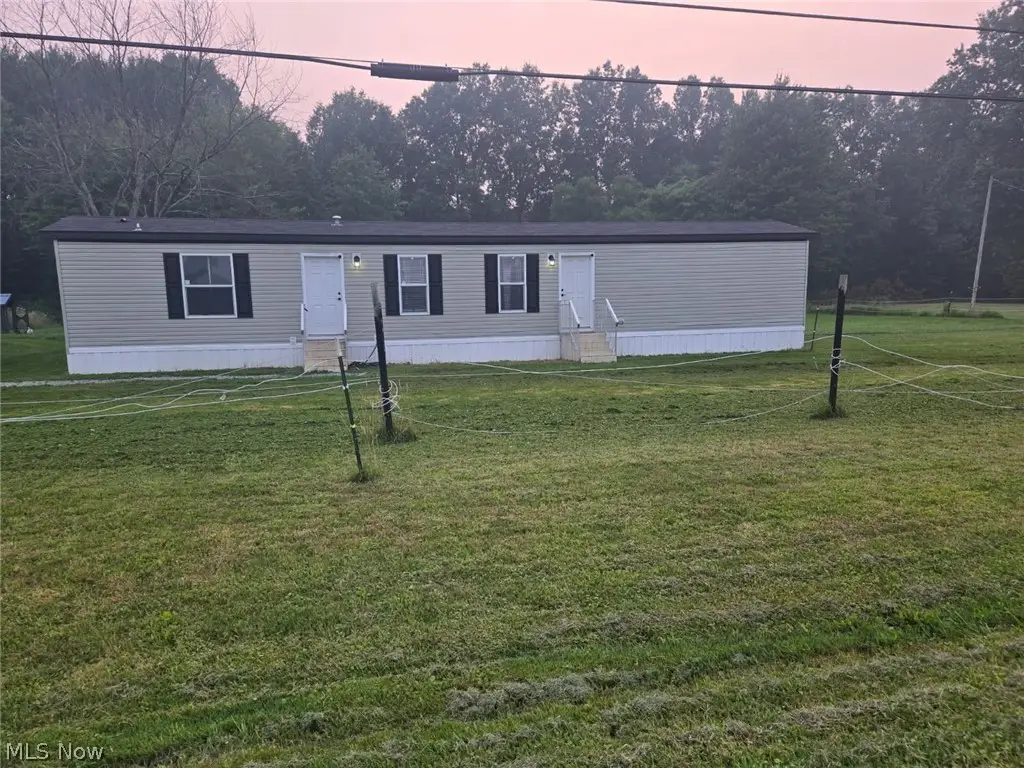 10564 S Duck Creek Road, Salem, OH 44460 - #1