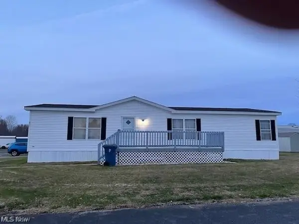 2434 Taft Avenue, Deerfield, OH 44411