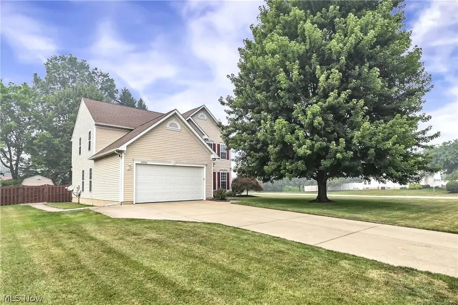 34900 Clear Creek Drive, North Ridgeville, OH 44039 - #2
