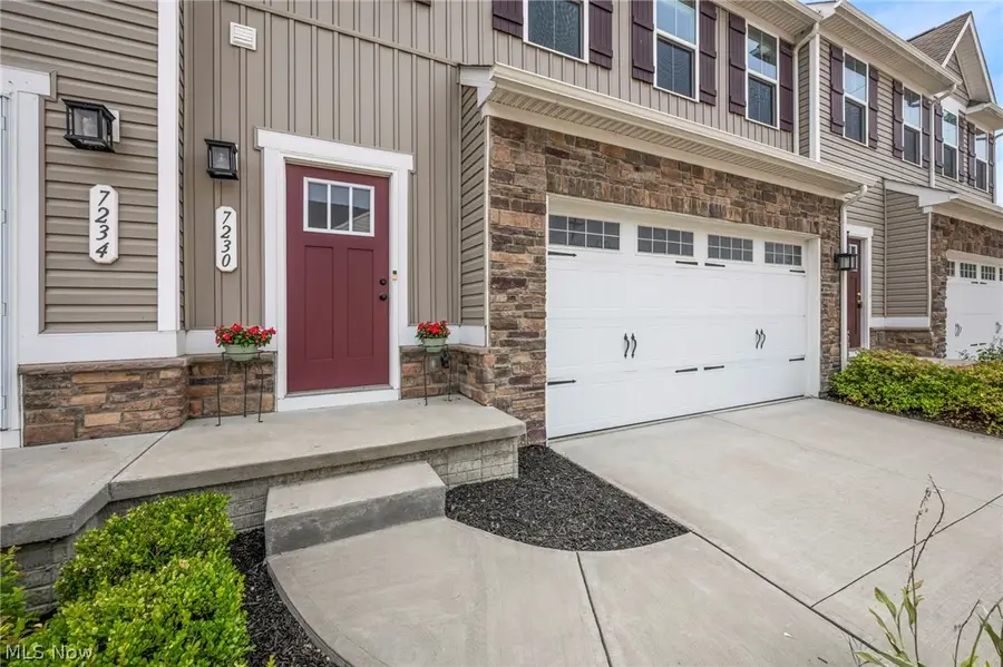 7230 Hillsview Drive, Concord, OH 44077 - #2