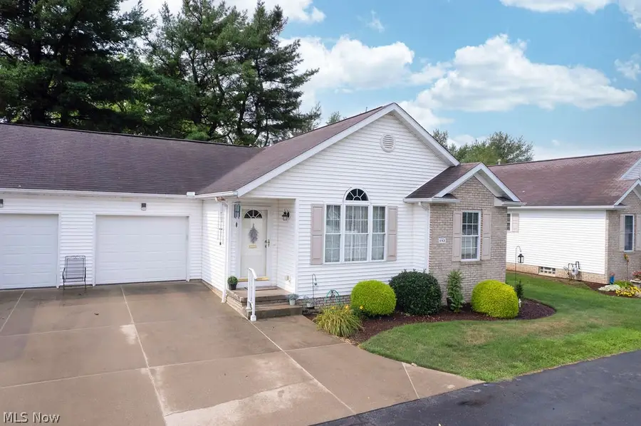 142 Carly Court, Hartville, OH 44632 - #3
