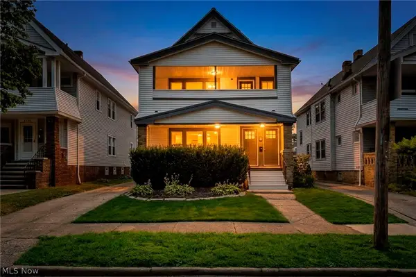 2124 Wascana Avenue, Lakewood, OH 44107