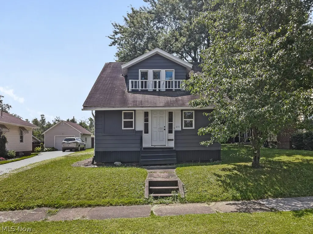 631 W Oregon Avenue, Sebring, OH 44672 - #1