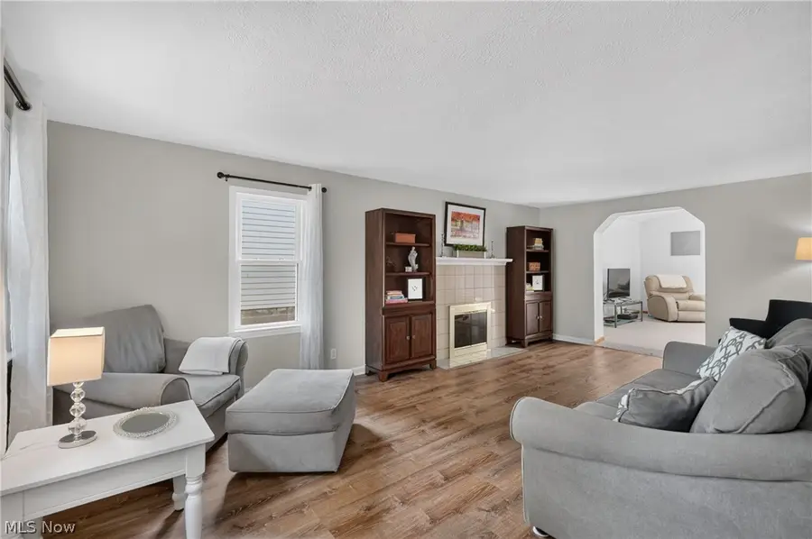 14390 N Cheshire Street, Burton, OH 44021 - #3