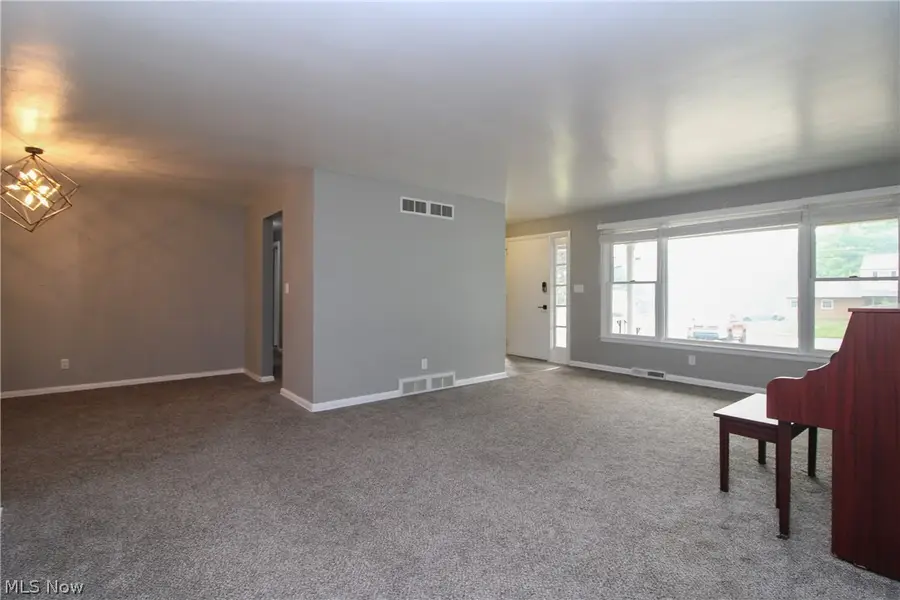2985 Heatherbrae Drive, Youngstown, OH 44514 - #3