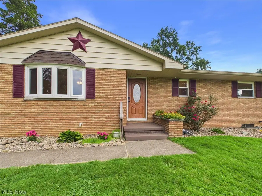 1301 Washington Gardens Circle, Washington, WV 26181 - #2