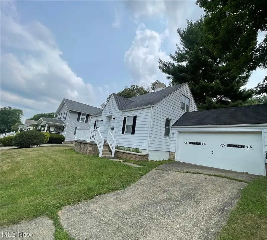 810 Highland Boulevard, Coshocton, OH 43812 - #2