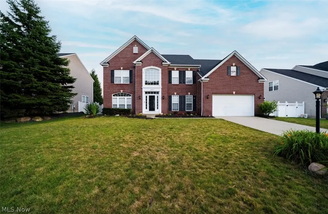 38691 Amberwood Drive, Avon, OH 44011 - #1