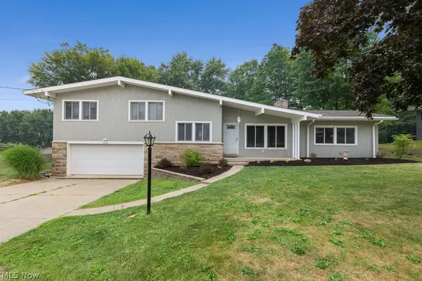 332 Smith Drive, Tallmadge, OH 44278