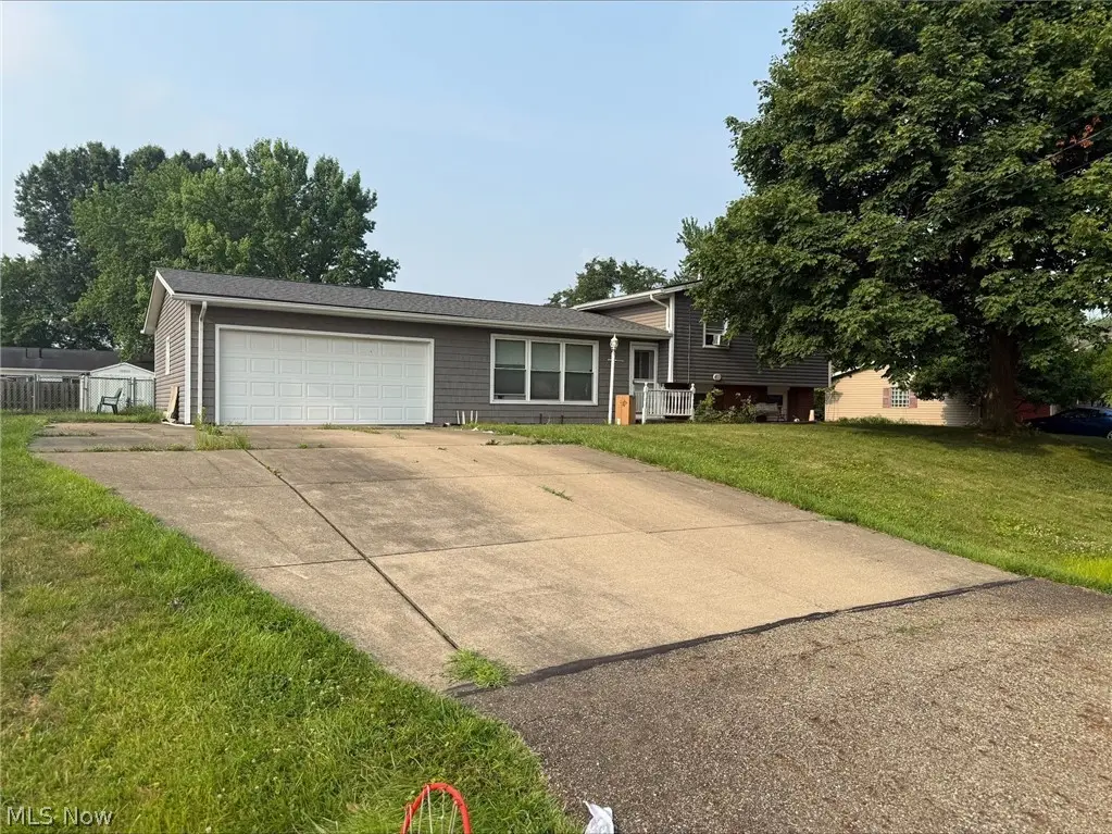 5364 Pisces Sw Street, Canton, OH 44706 - #1