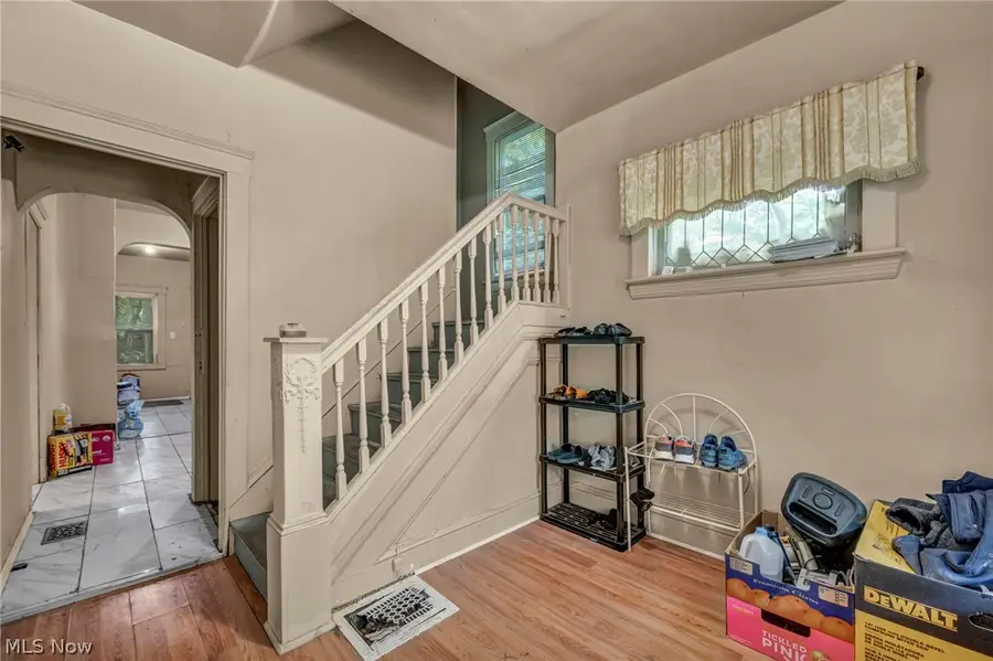 9822 Raymond Avenue, Cleveland, OH 44104 - #3