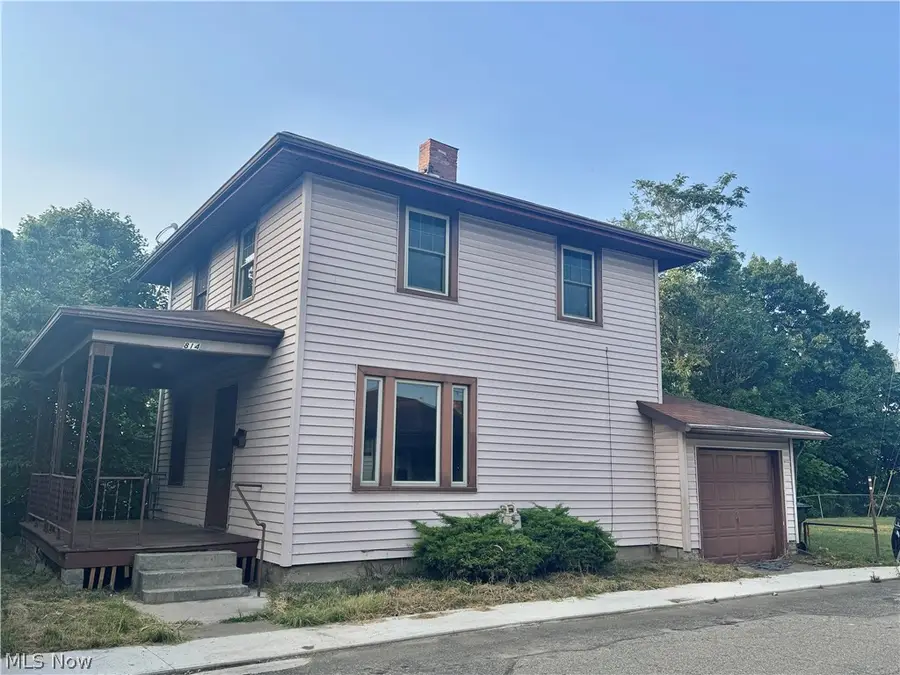814 Grandview Avenue, Coshocton, OH 43812 - #2
