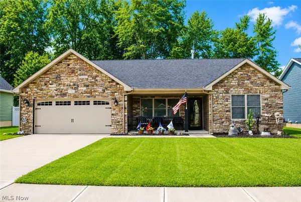 40011 Hope Court, Elyria, OH 44035