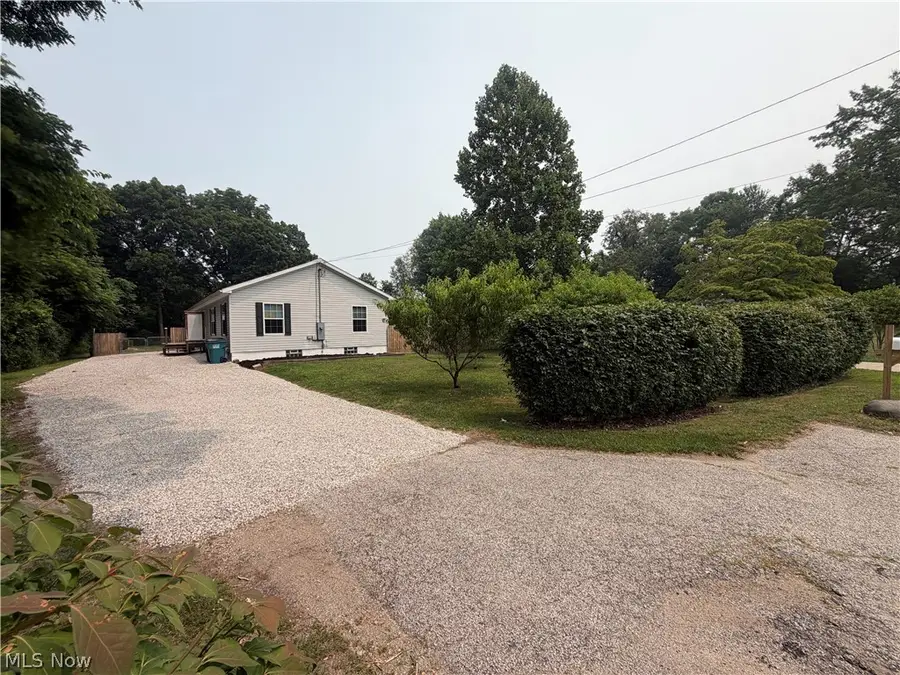 40 Tuckmere Drive, Painesville, OH 44077 - #2