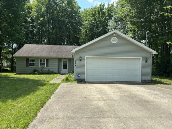 189 Ashtabula Point, Roaming Shores, OH 44084