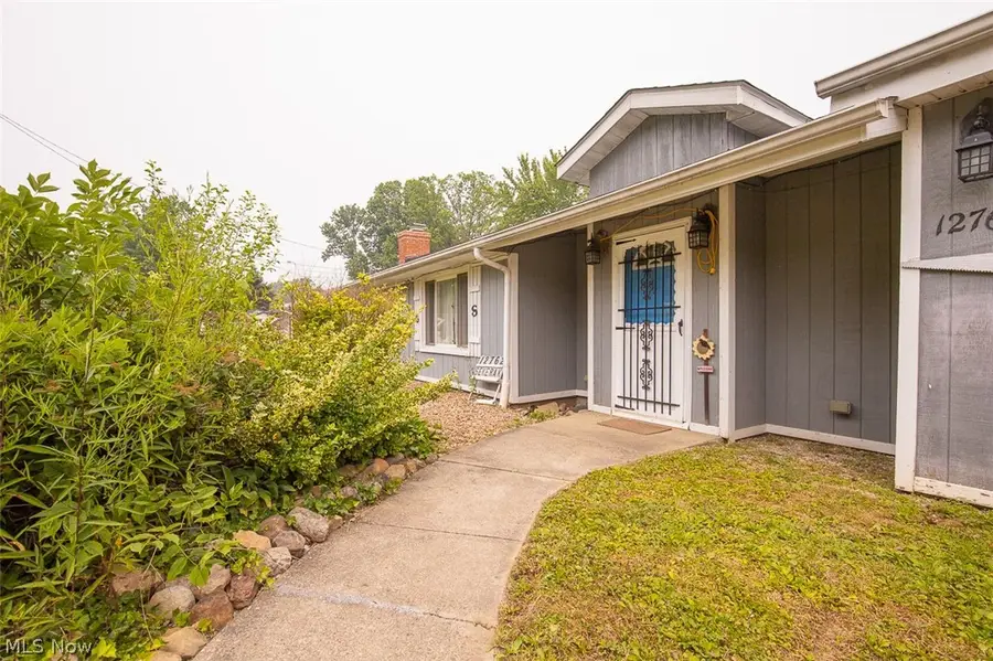 12762 Saint James Drive, Mantua, OH 44255 - #2