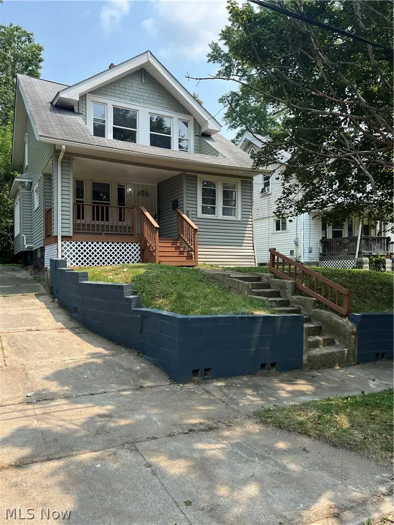 1101 Laurel Avenue, Akron, OH 44307 - #2