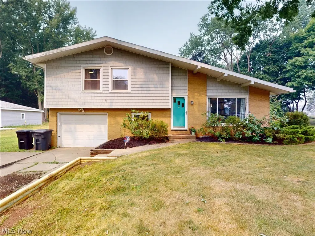 1464 Centerview Drive, Akron, OH 44321 - #1