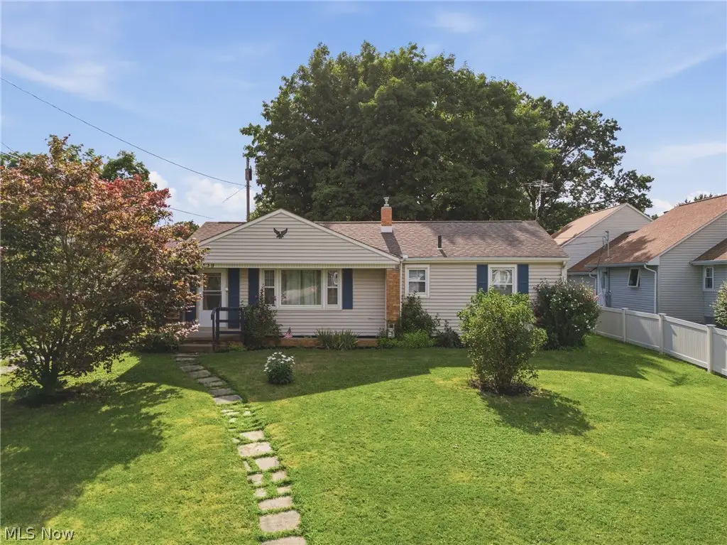 1539 Parkway Boulevard, Alliance, OH 44601 - #1