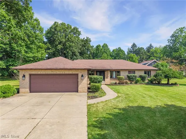 2109 E Pleasant Valley Road, Seven Hills, OH 44131