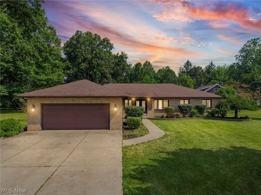 2109 E Pleasant Valley Road, Seven Hills, OH 44131 - #2