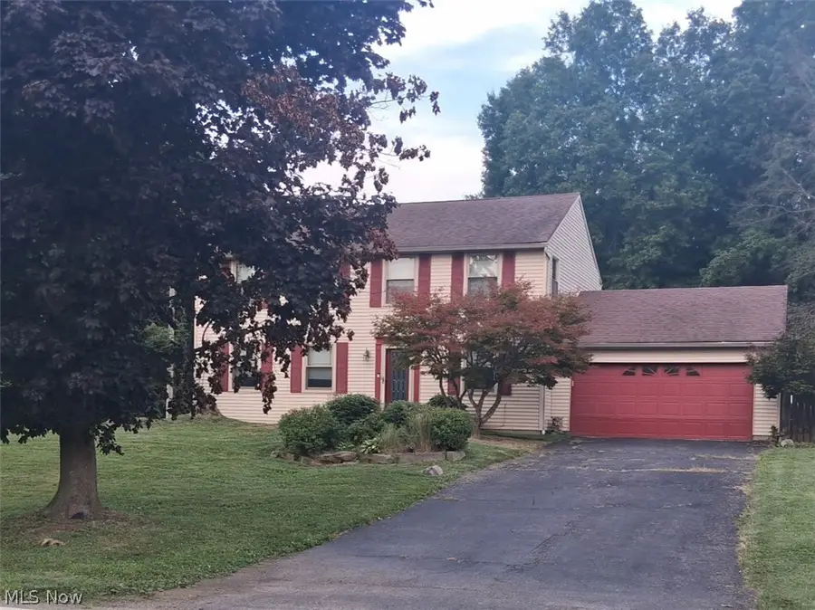 2691 Elizabeth Drive, Lordstown, OH 44481 - #2