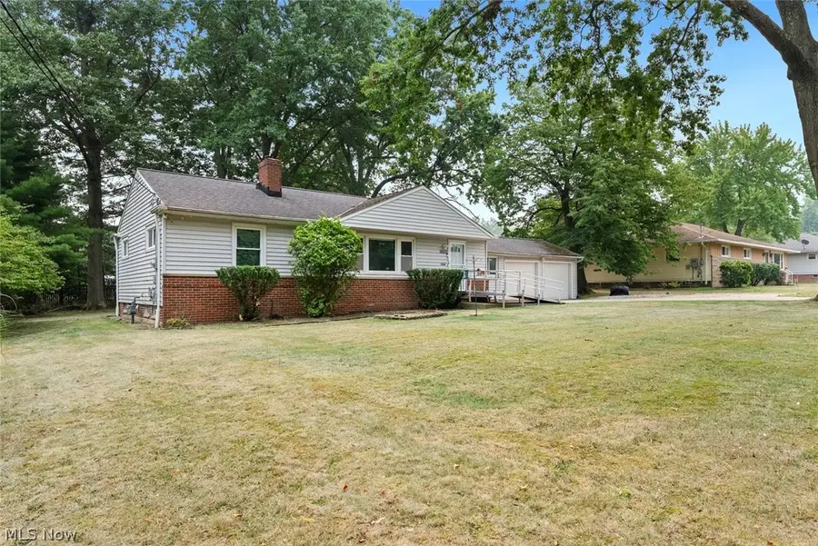 1053 Ford Road, Highland Heights, OH 44143 - #2
