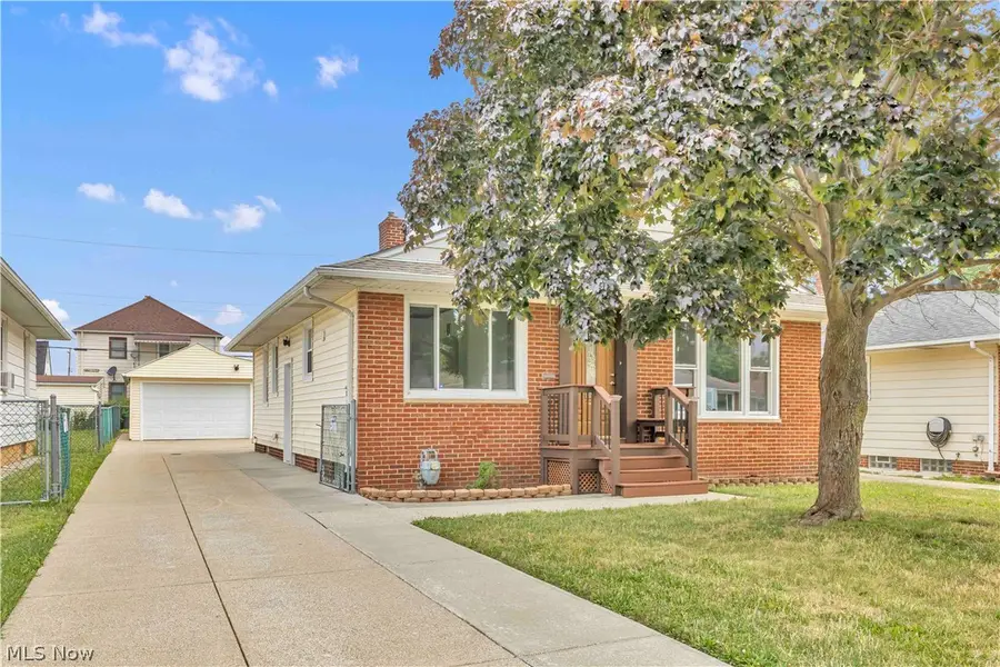 3332 North Avenue, Parma, OH 44134 - #2