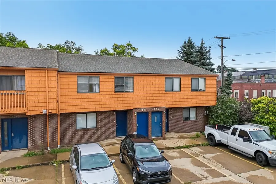 711 & 719 Carroll Street, Akron, OH 44304 - #3