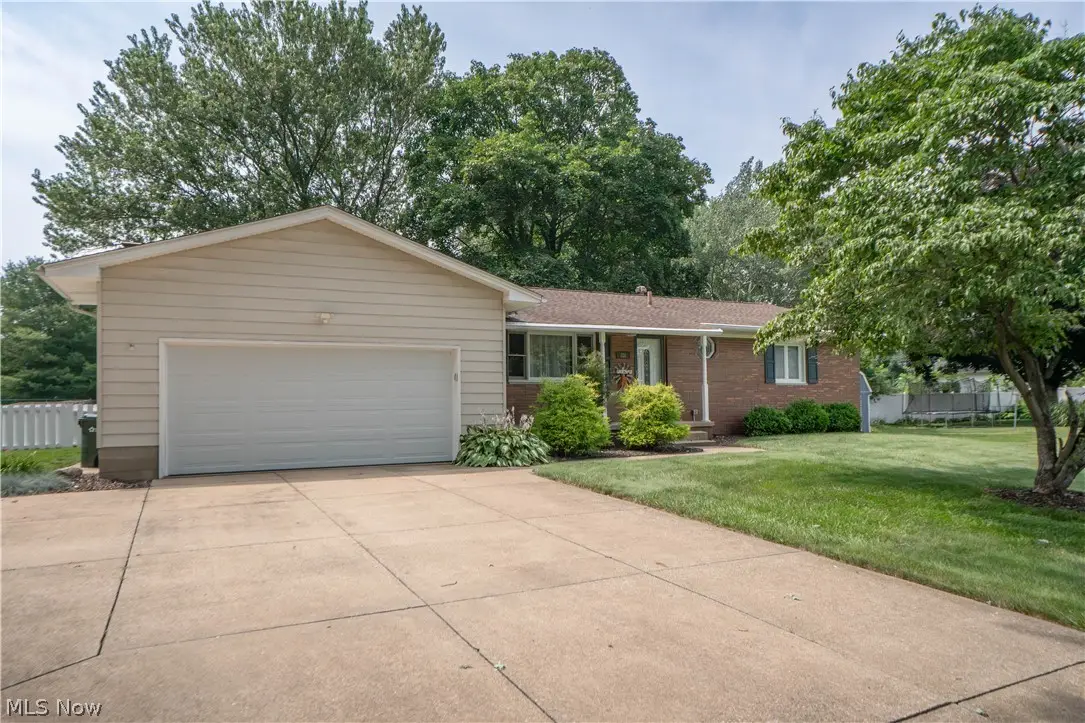 3524 Frawood Drive, Uniontown, OH 44685 - #1