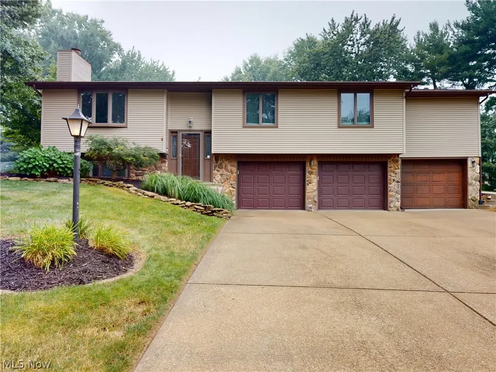 5484 Vermouth Nw Street, North Canton, OH 44720 - #1