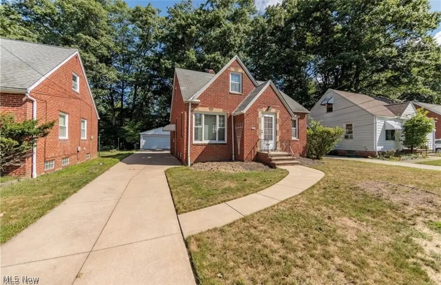 4521 Emerson Road, South Euclid, OH 44121 - #2