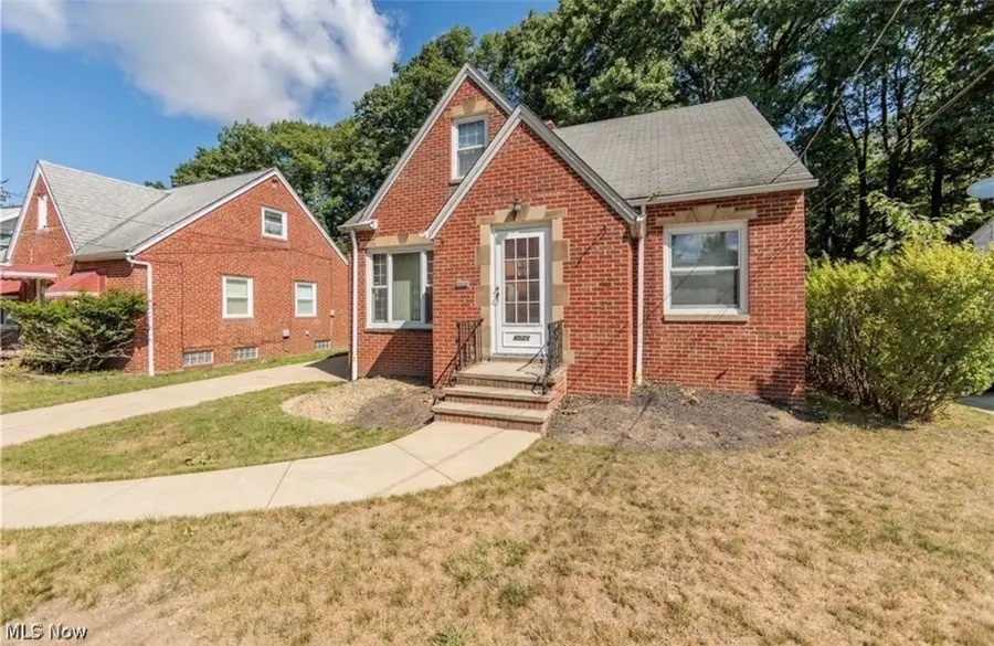 4521 Emerson Road, South Euclid, OH 44121 - #3