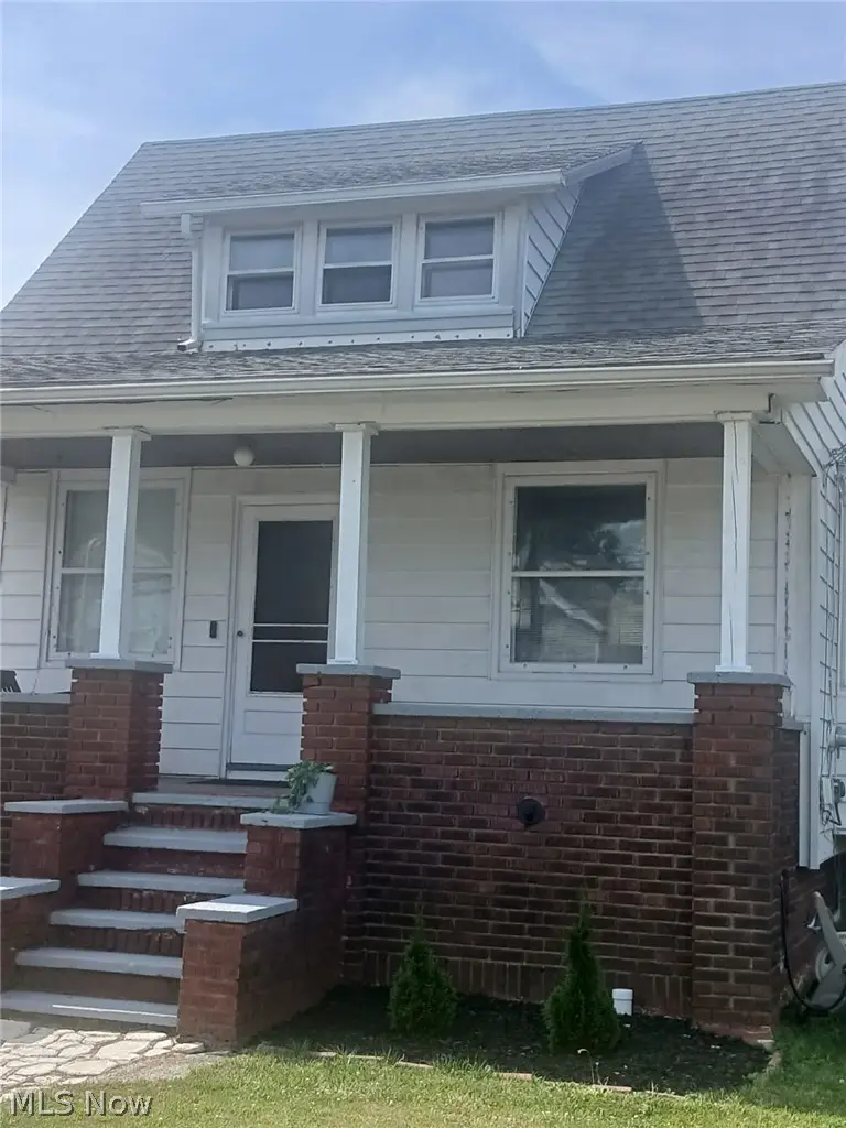 18658 Abby Avenue, Euclid, OH 44119 - #2
