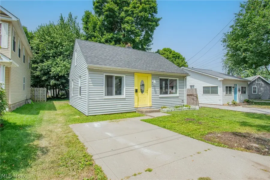 908 Hayes Avenue, Willoughby, OH 44094 - #2