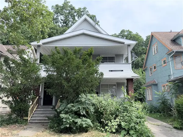 16902 Endora Road, Cleveland, OH 44112