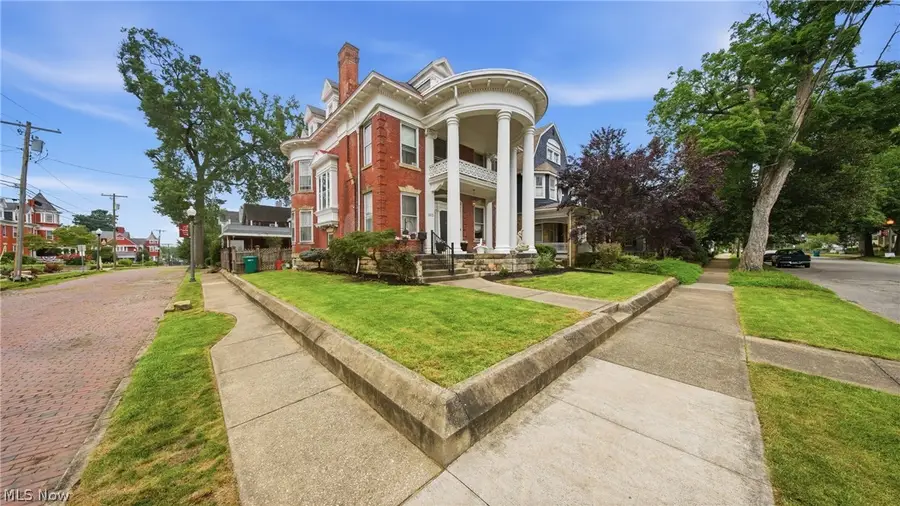 1103 Juliana Street, Parkersburg, WV 26101 - #2