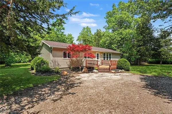 522 Monaghan Road, Kelleys Island, OH 43438