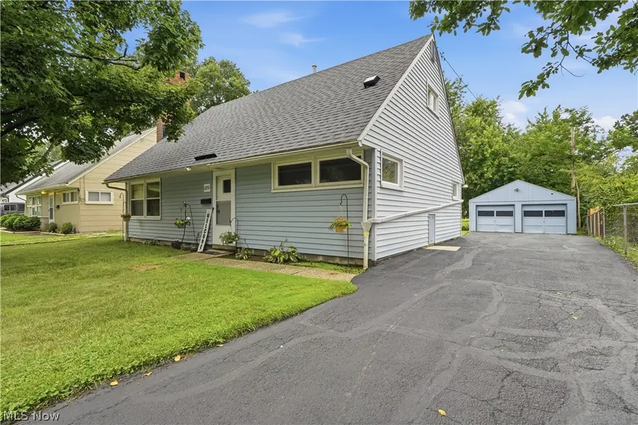 2250 Wichert Drive, Cuyahoga Falls, OH 44221 - #3